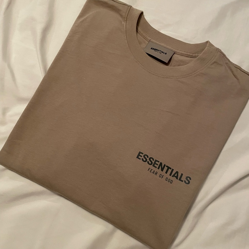 Fear of God Essentials Core T-Shirt Mens Tan Size Small S